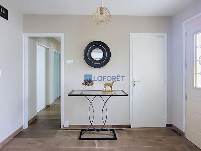 Vente Maison 4 pièces 74 m2 Charmes