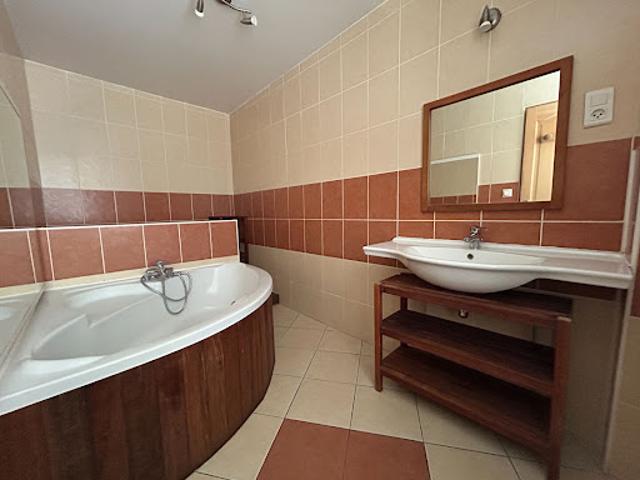 Vente Maison 4 pièces 75.38 m2 Angerville
