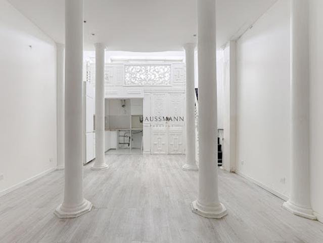 Vente Maison 4 pièces 75.45 m2 Paris 8ème