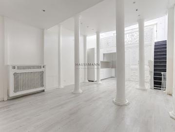 Vente Maison 4 pièces 75.45 m2 Paris 8ème