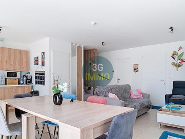 Vente Maison 4 pièces 75 m2 Montblanc