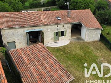 Vente Maison 4 pièces 75 m2 Parzac