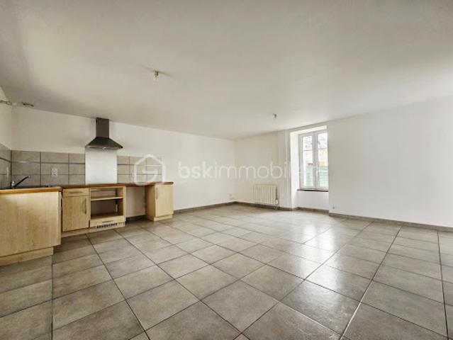 Vente Maison 4 pièces 75 m2 Rieux