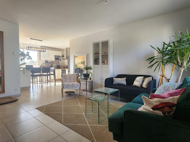 Vente Maison 4 pièces 76.1 m2 Le Hinglé
