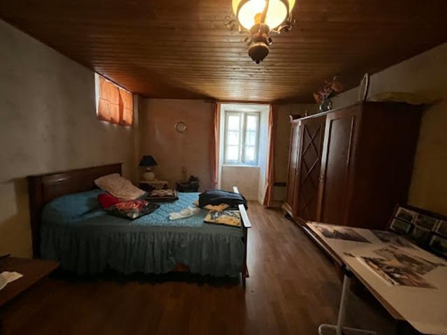 Vente Maison 4 pièces 76 m2 Lesterps