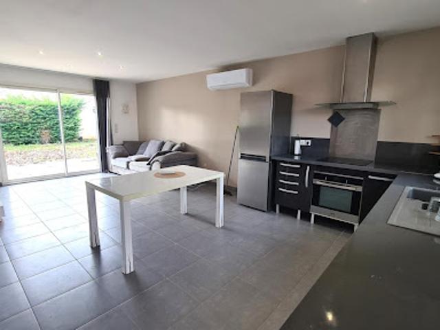 Vente Maison 4 pièces 77 m2 Bourg sur gironde