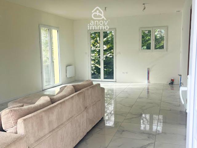 Vente Maison 4 pièces 77 m2 Grazac