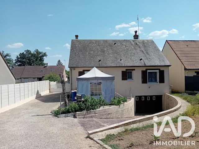Vente Maison 4 pièces 77 m2 Droue