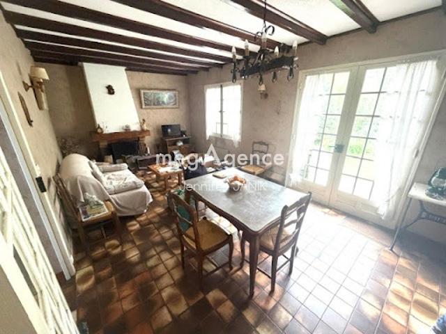 Vente Maison 4 pièces 77 m2 La Neuville Roy