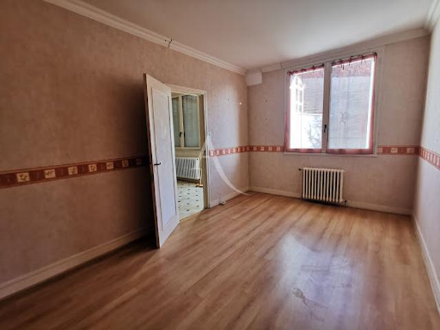 Vente Maison 4 pièces 77 m2 Saint Claude de Diray