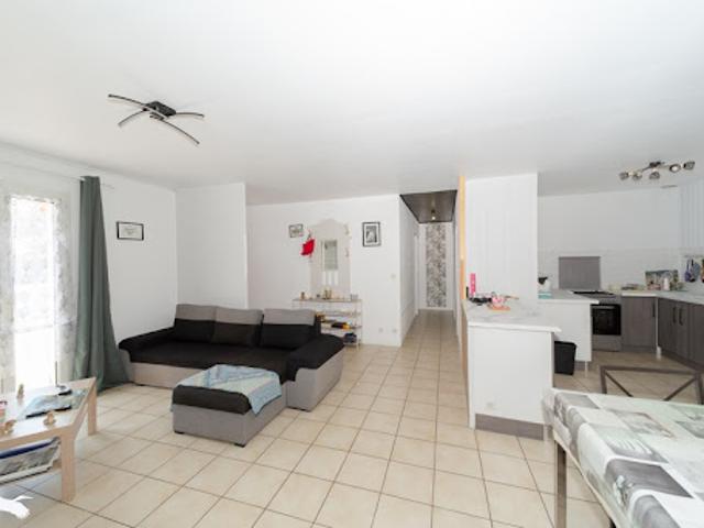 Vente Maison 4 pièces 77 m2 Saint André de Cubzac