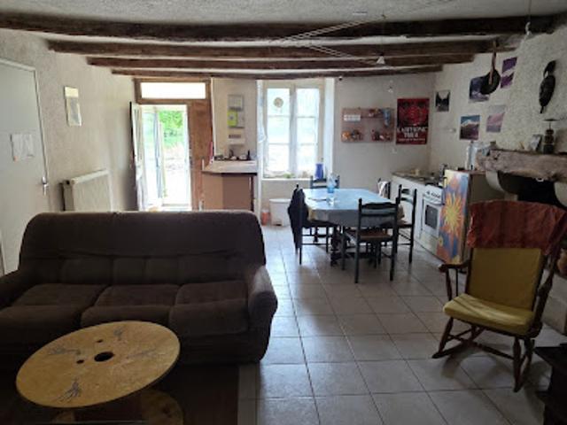 Vente Maison 4 pièces 77 m2 Plumaudan