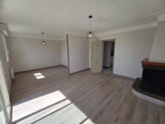 Vente Maison 4 pièces 77 m2 Plaisance