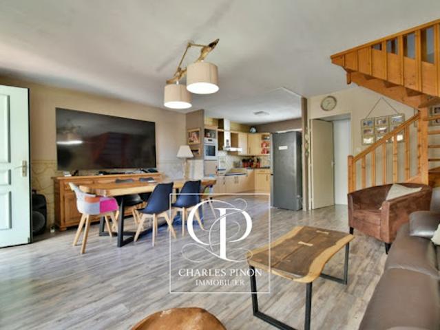 Vente Maison 4 pièces 77 m2 Vitrolles