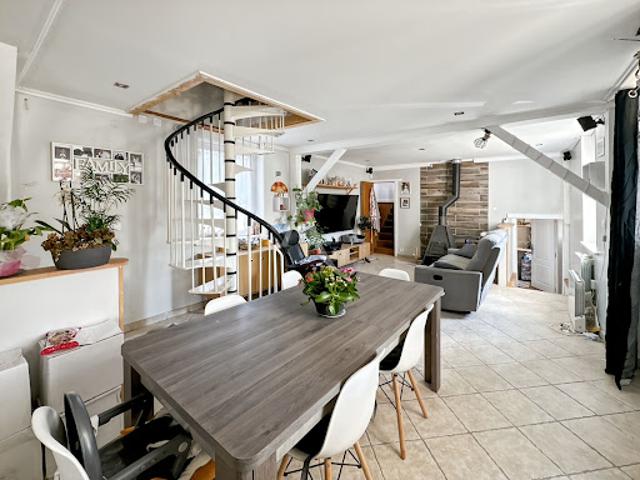 Vente Maison 4 pièces 78.44 m2 Etrépagny