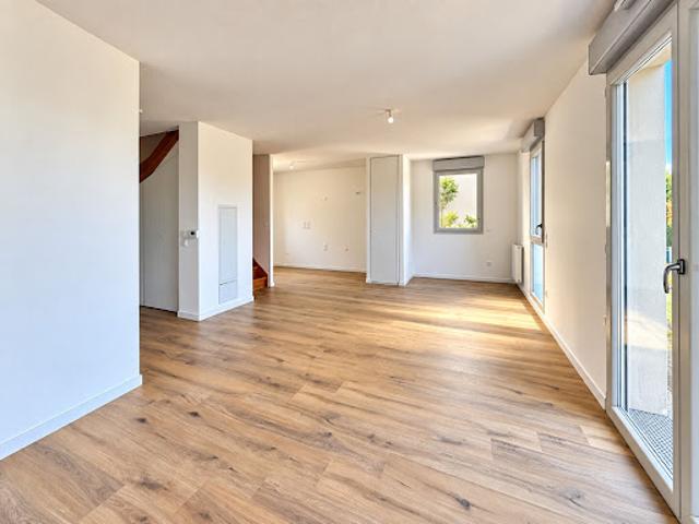 Vente Maison 4 pièces 78.91 m2 Blanquefort