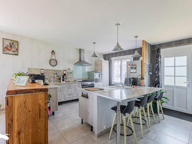 Vente Maison 4 pièces 78 m2 Marcé sur Esves