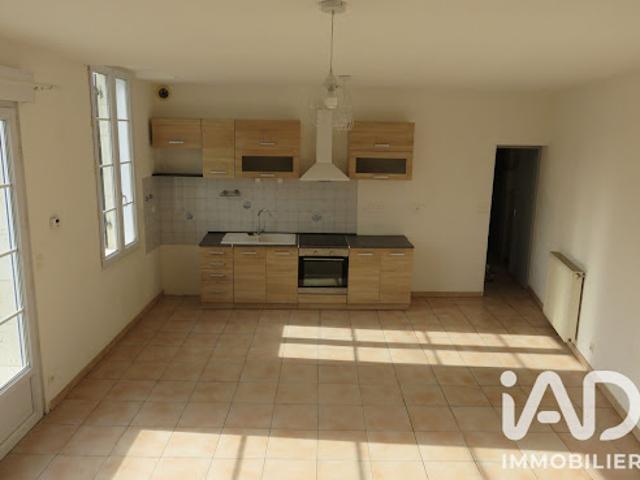 Vente Maison 4 pièces 79 m2 Chalais