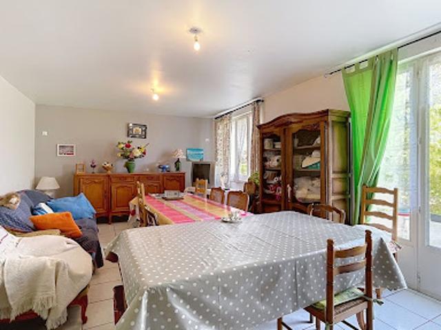 Vente Maison 4 pièces 79 m2 Dampierre en Burly