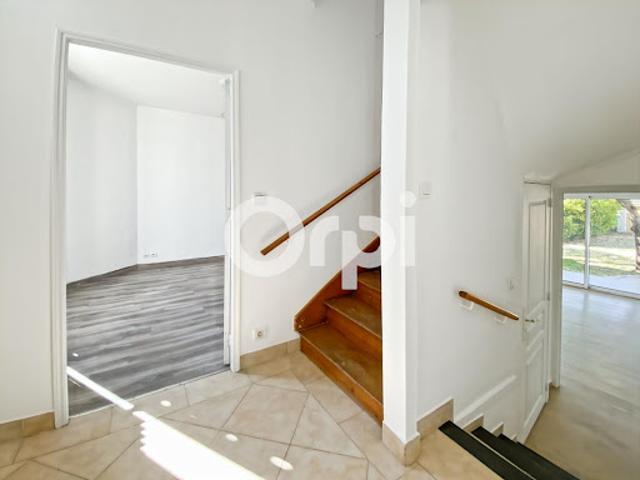 Vente Maison 4 pièces 80.24 m2 Mantes la Jolie