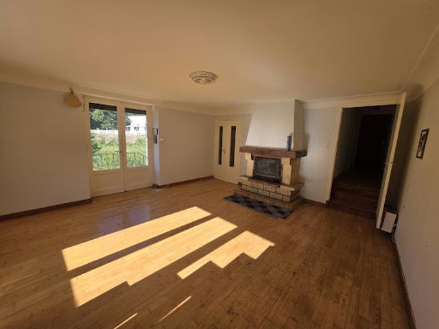 Vente Maison 4 pièces 80 m2 Camjac