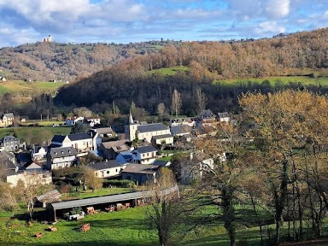 Vente Maison 4 pièces 80 m2 Bourg de Bigorre