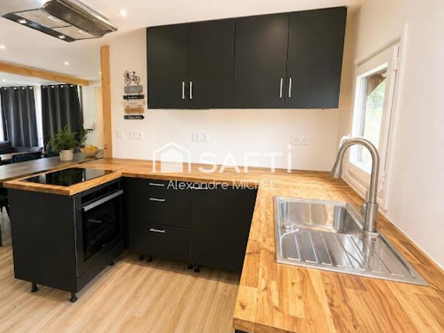 Vente Maison 4 pièces 80 m2 Le Castellet