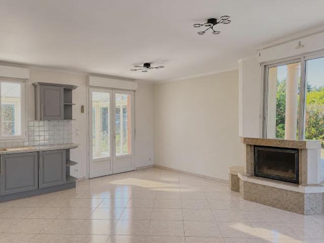Vente Maison 4 pièces 80 m2 Saint Denis de Pile