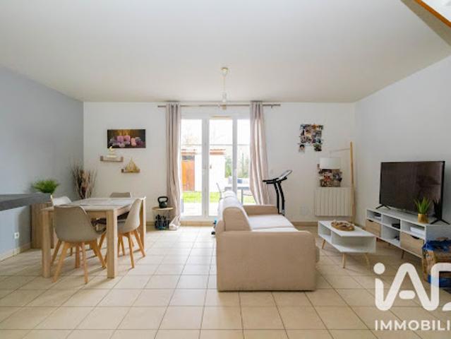 Vente Maison 4 pièces 80 m2 Perigny sur yerres