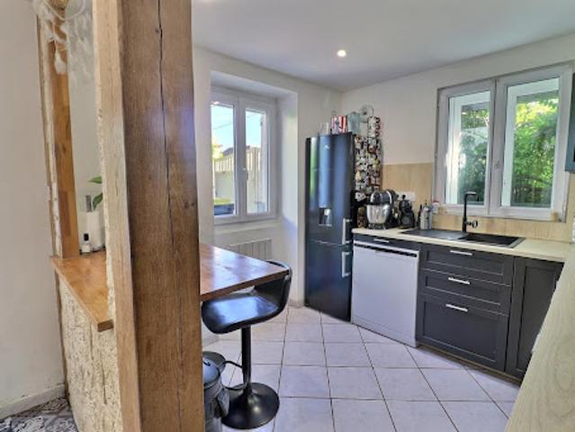 Vente Maison 4 pièces 80 m2 Vézeronce Curtin