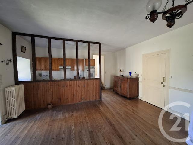 Vente Maison 4 pièces 81.5 m2 Ruffec