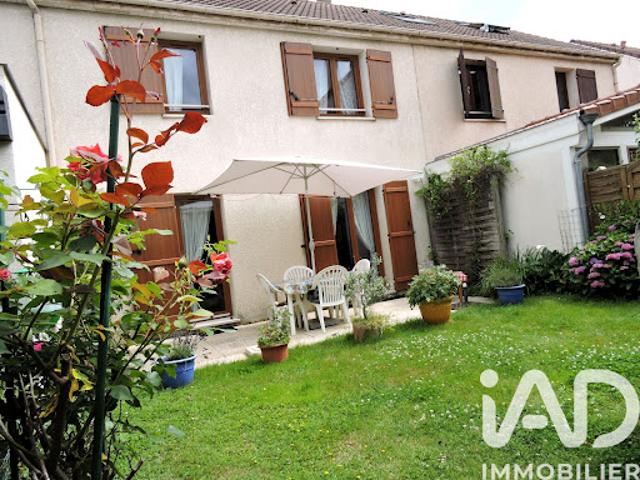Vente Maison 4 pièces 81 m2 Guyancourt