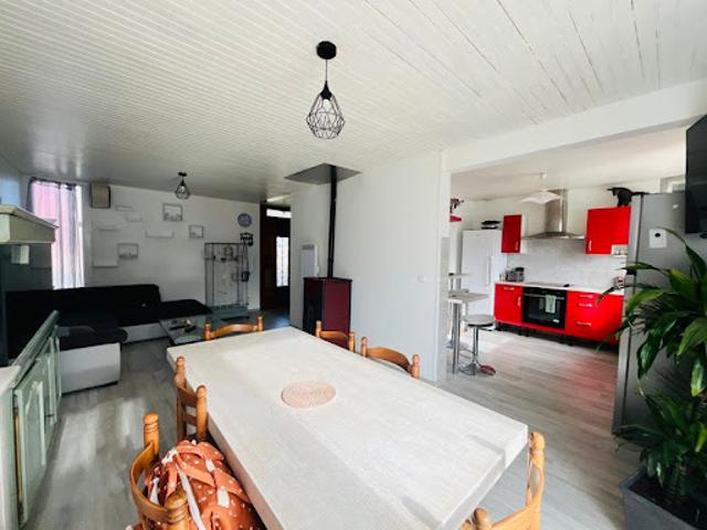 Vente Maison 4 pièces 81 m2 Villeneuve d'Olmes