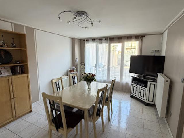 Vente Maison 4 pièces 82.84 m2 Drancy