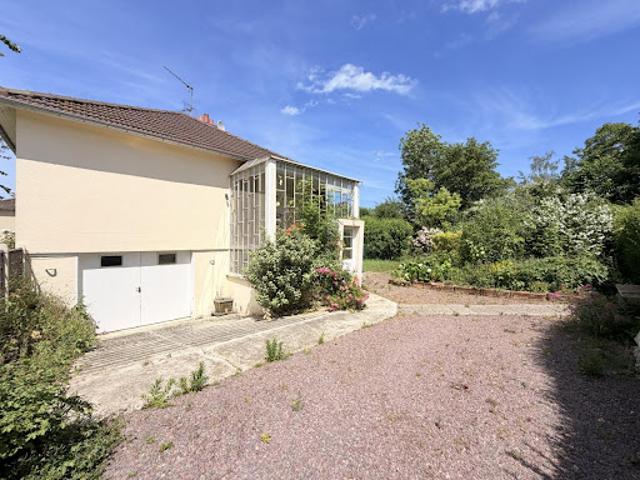 Vente Maison 4 pièces 82 m2 Cormelles le Royal