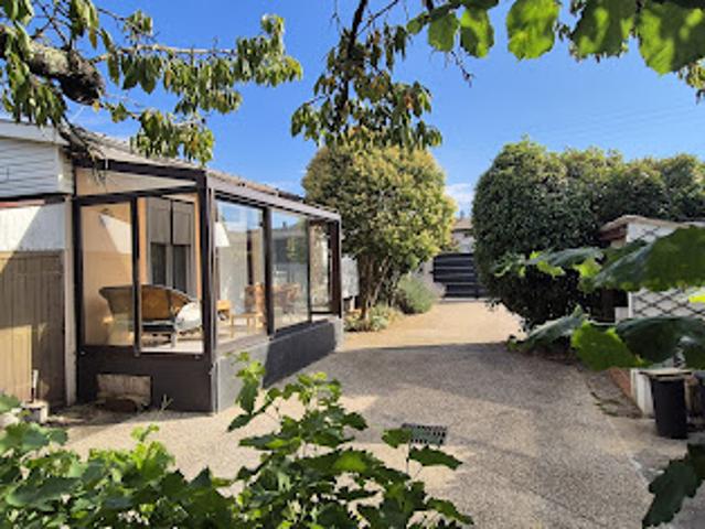 Vente Maison 4 pièces 82 m2 Charmes sur Rhône
