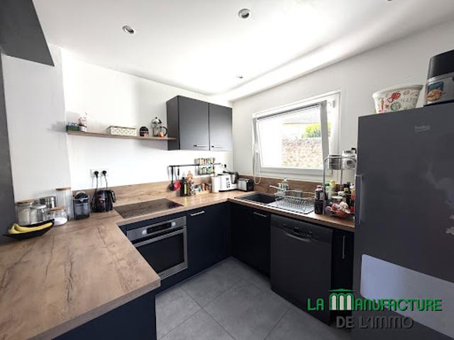 Vente Maison 4 pièces 82 m2 Le Chambon Feugerolles