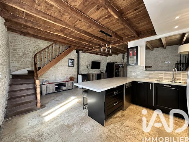 Vente Maison 4 pièces 82 m2 Les Adjots