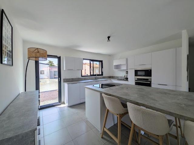 Vente Maison 4 pièces 82 m2 Les Cerqueux