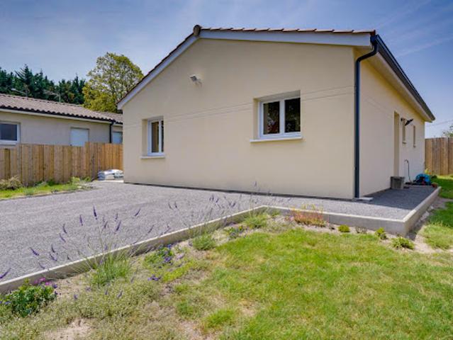 Vente Maison 4 pièces 82 m2 Montlieu la Garde