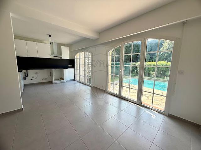 Vente Maison 4 pièces 82 m2 Nice
