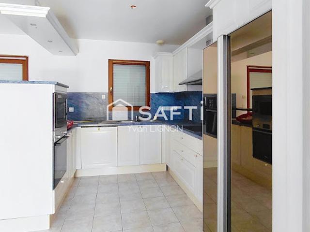 Vente Maison 4 pièces 82 m2 Saint Lyphard