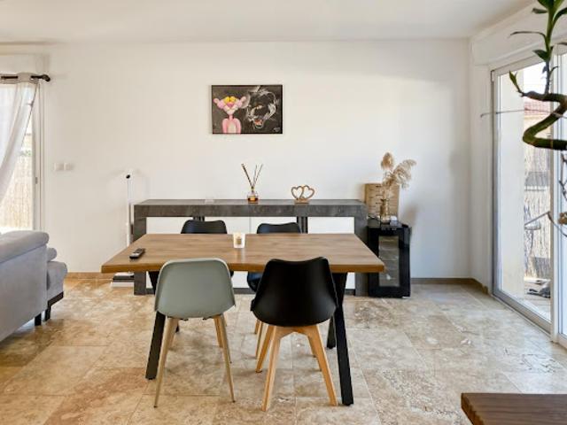 Vente Maison 4 pièces 82 m2 Villeneuve