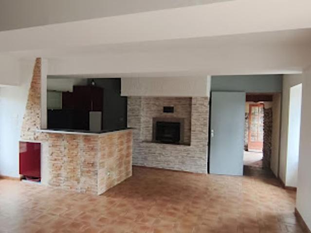 Vente Maison 4 pièces 83 m2 Eréac