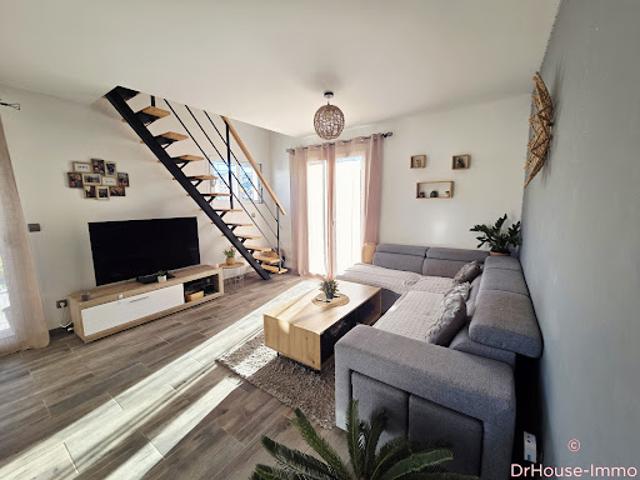 Vente Maison 4 pièces 83 m2 Saint Chinian