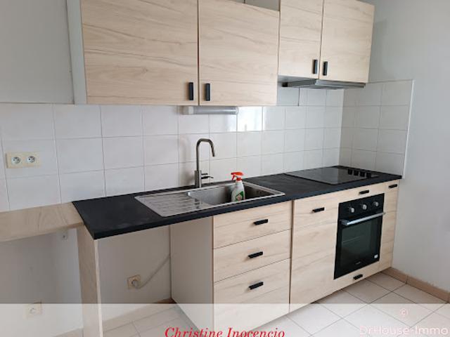 Vente Maison 4 pièces 84.17 m2 Saint Yzan de Soudiac