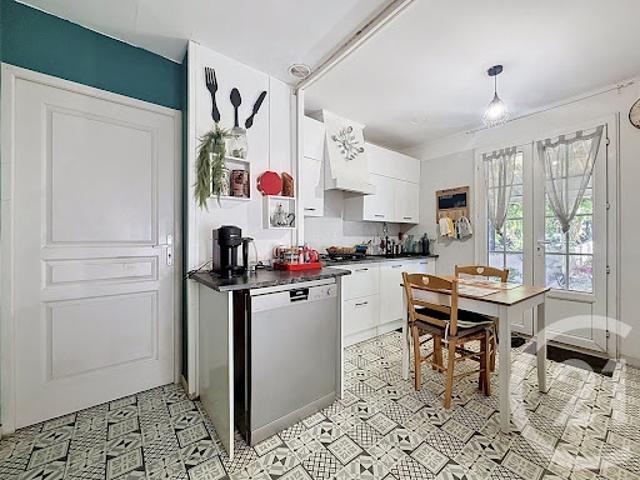 Vente Maison 4 pièces 84.75 m2 Chateaurenard