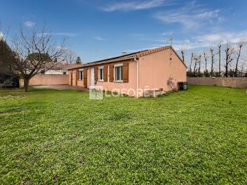 Vente Maison 4 pièces 84.8 m2 Saint Marcel lès Valence