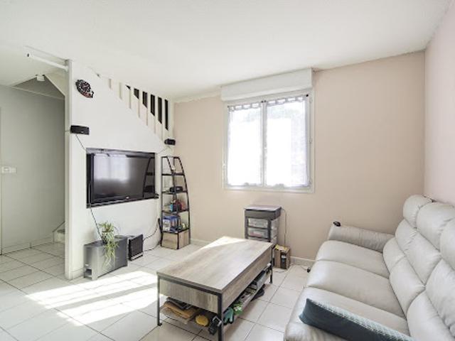 Vente Maison 4 pièces 84.69 m2 Fonbeauzard