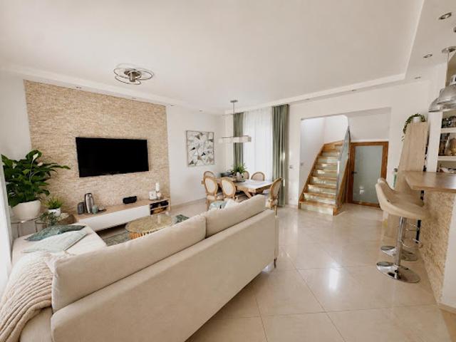 Vente Maison 4 pièces 84 m2 Houilles
